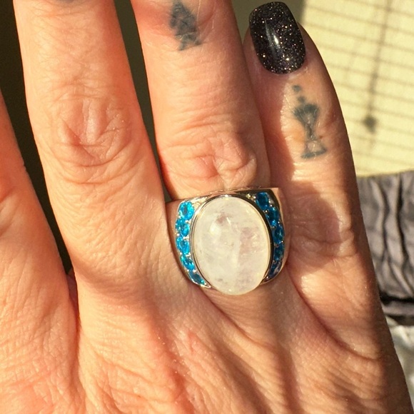 Sterling silver and moonstone with lab blue topaz size 8 - Picture 4 of 4
